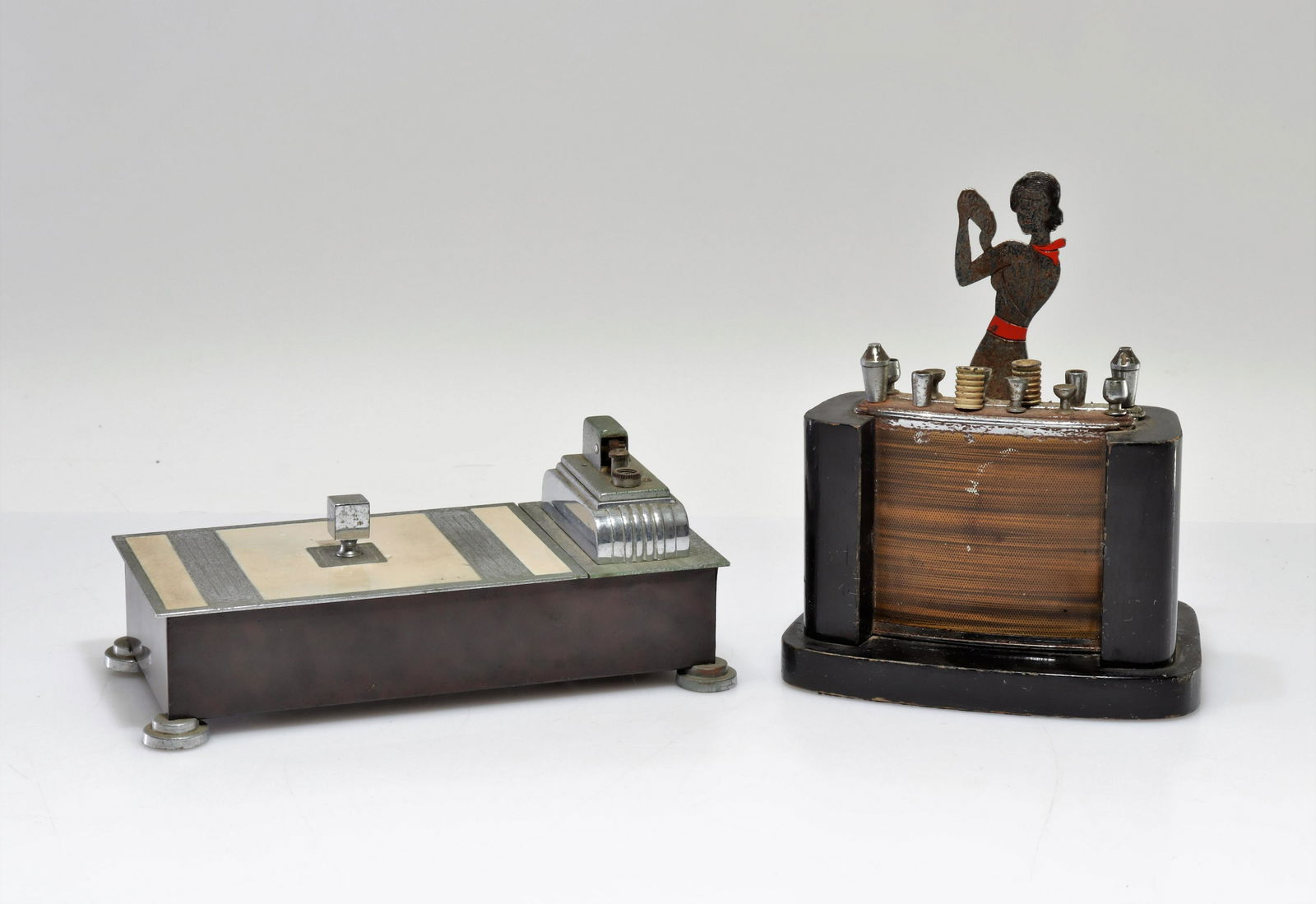 Ronson - Touch Tip Lighter & Cigarette Dispenser (1 of 8)