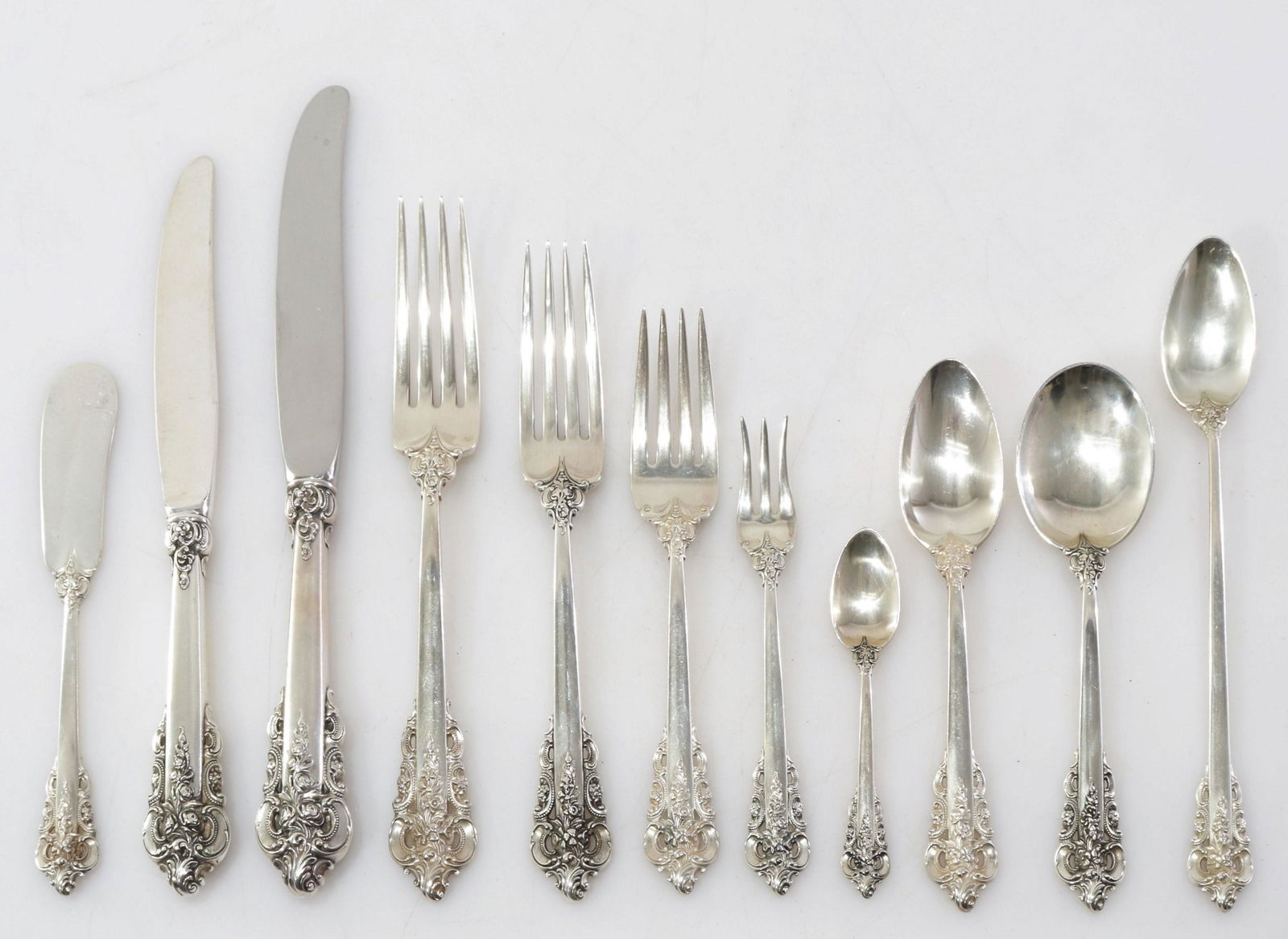 Wallace Grand Baroque Sterling Flatware Service (1 of 8)