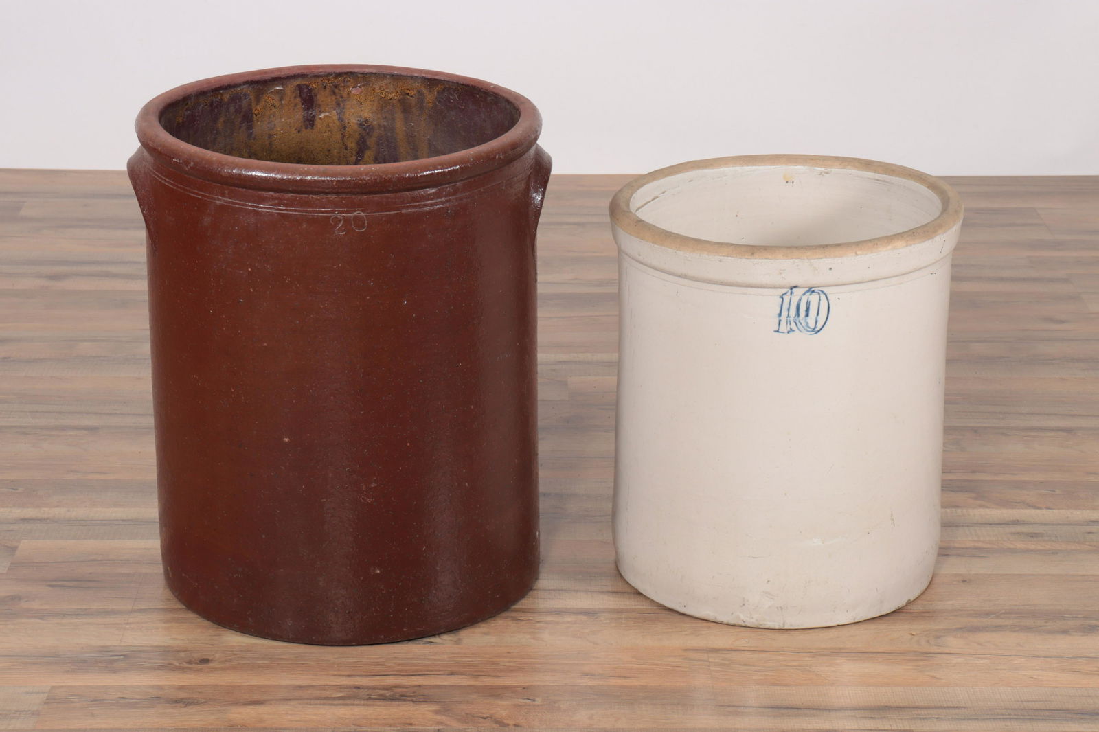 Two Country Earthenware Jardinieres (1 of 5)
