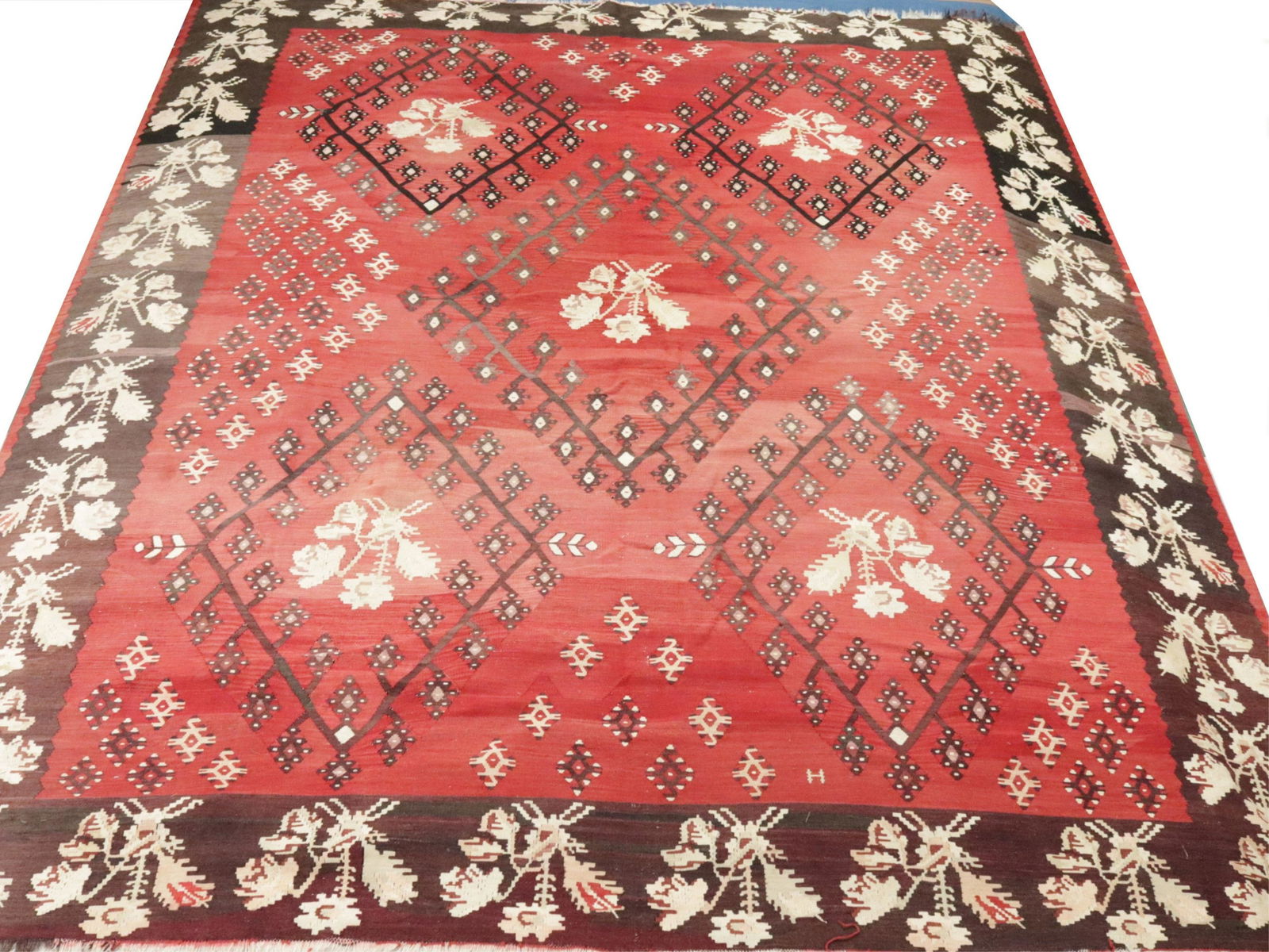 Vintage Turkish Kilim Rug 10-3 x 11-8 (1 of 10)