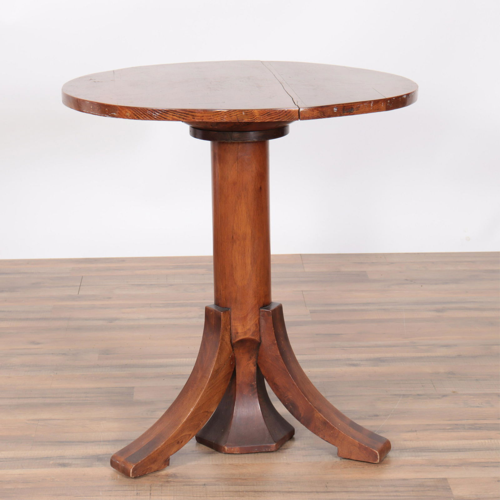 Biedermeier Cafe Table (1 of 6)