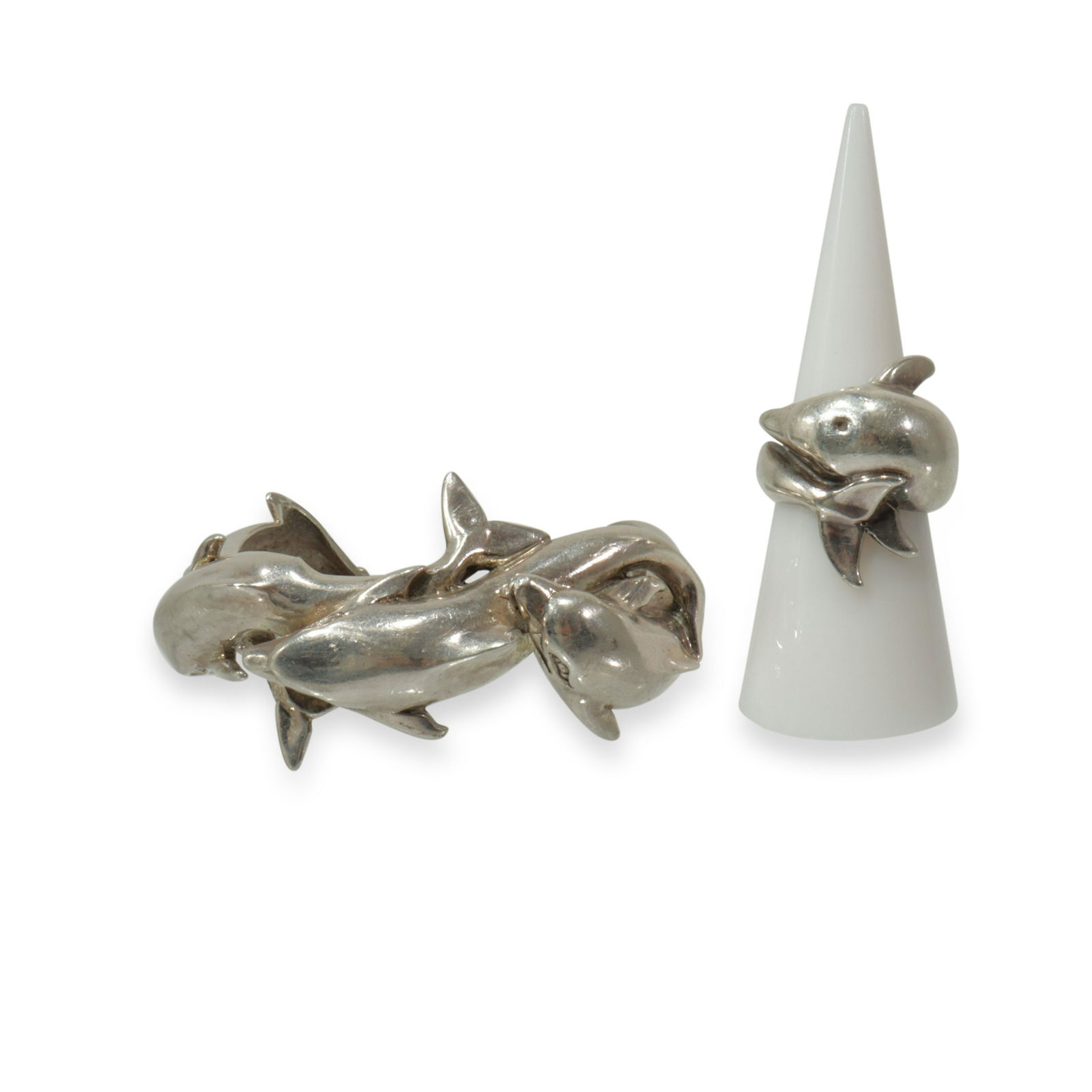 Vintage Sterling Silver Dolphin Cuff and Ring (1 of 8)