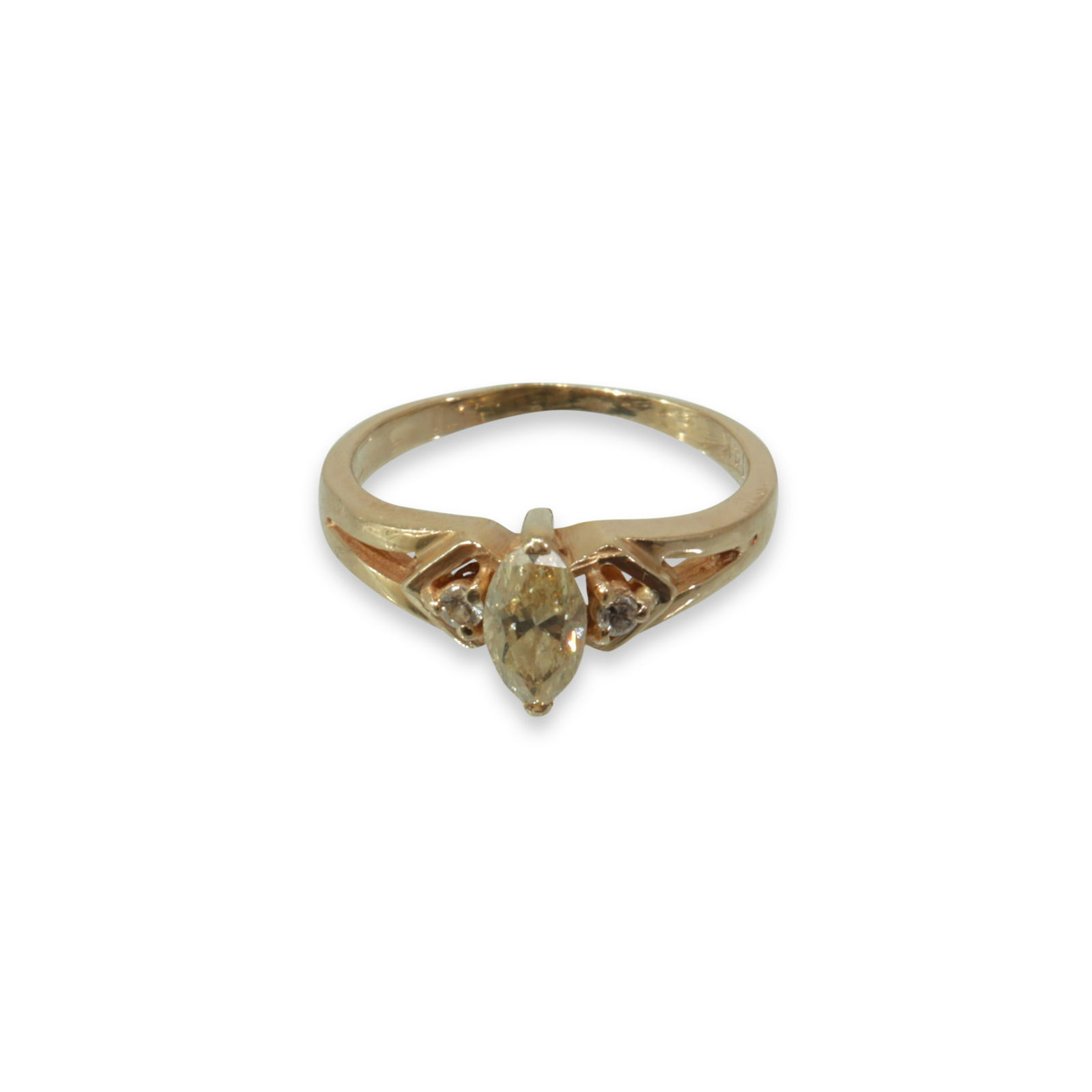 Canary Diamond Ring (1 of 5)