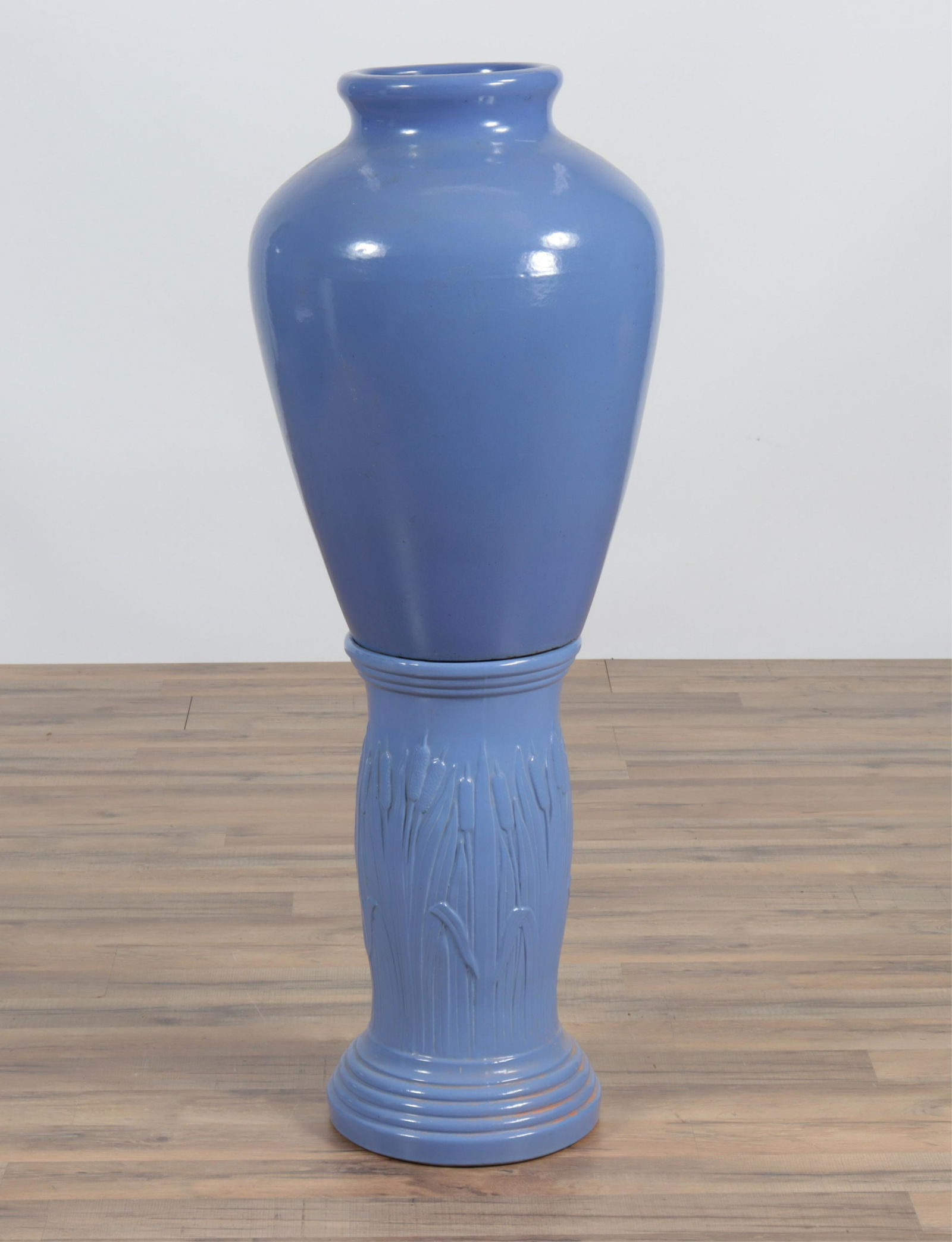 Zanesville (attributed) - Blue Pottery Vase (1 of 8)