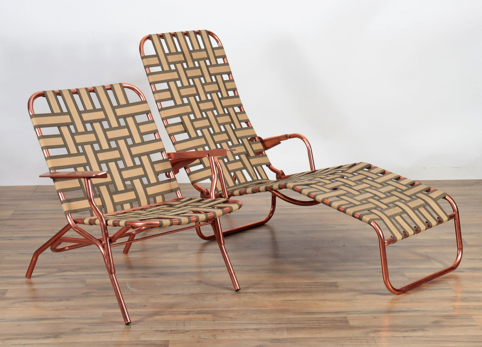 Arvin - Copper Plate Lounge & Deck Chair (1 of 4)