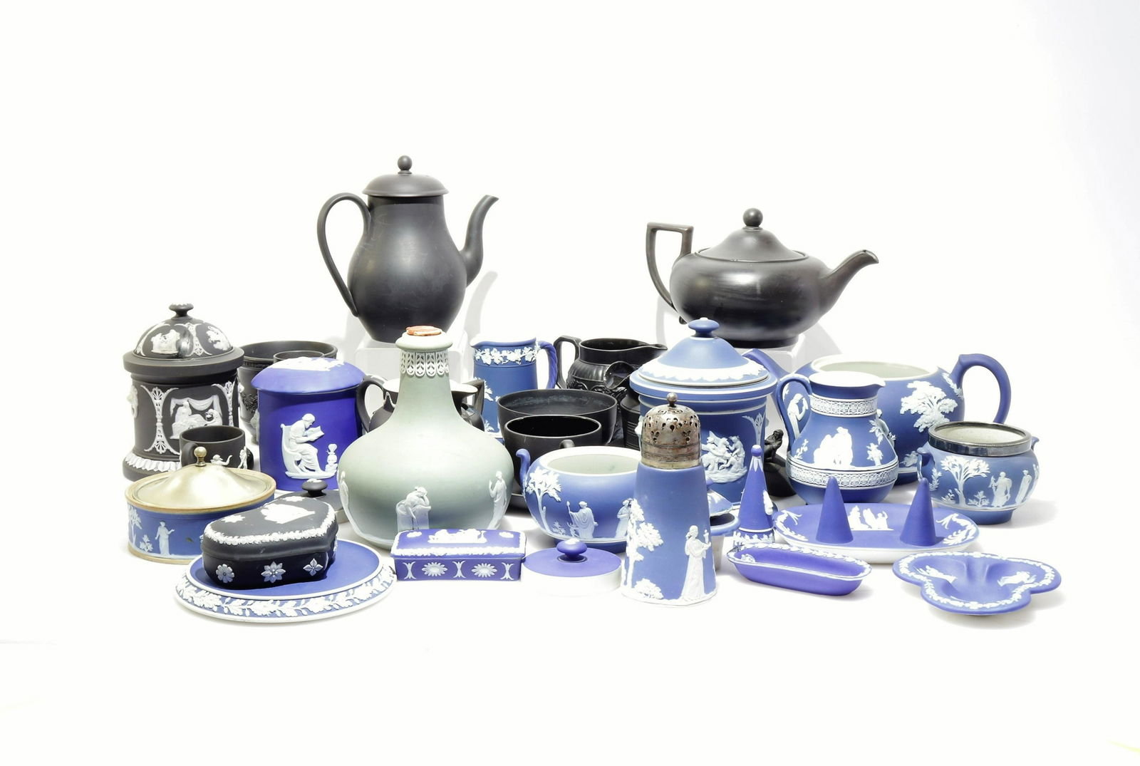 35 Pcs. Vintage Wedgwood Jasperware (1 of 16)