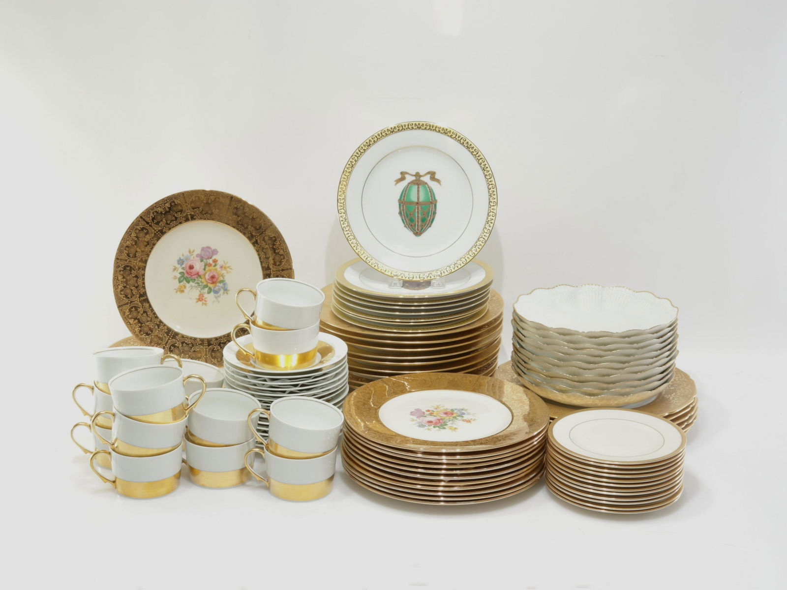 Gold Rim Themed Mixed Set Porcelain Dinnerware (1 of 20)