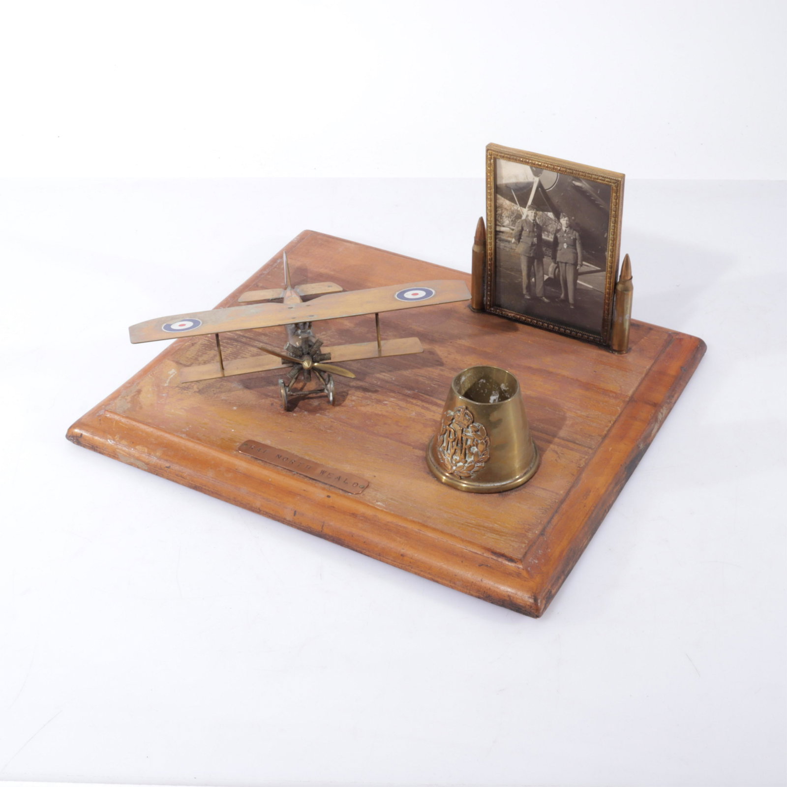 Commemorative WWI RAF Inkwell (1 of 6)
