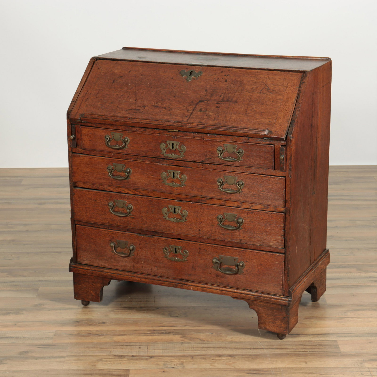 George III Oak Slant Front Bureau, 18th C (1 of 8)