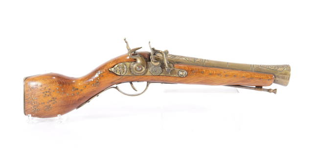 Decorative Blunderbuss Flintlock: Non working reproduction.18" longProperty from the estate of Ethan F. Parker, Lakeville, CT