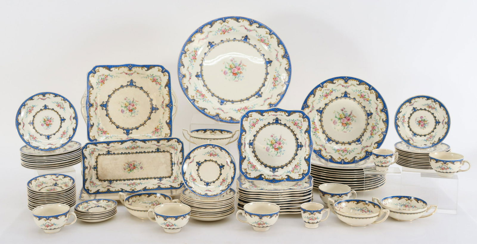 Myott Staffordshire Partial Dinner Svc, Sevres (1 of 8)