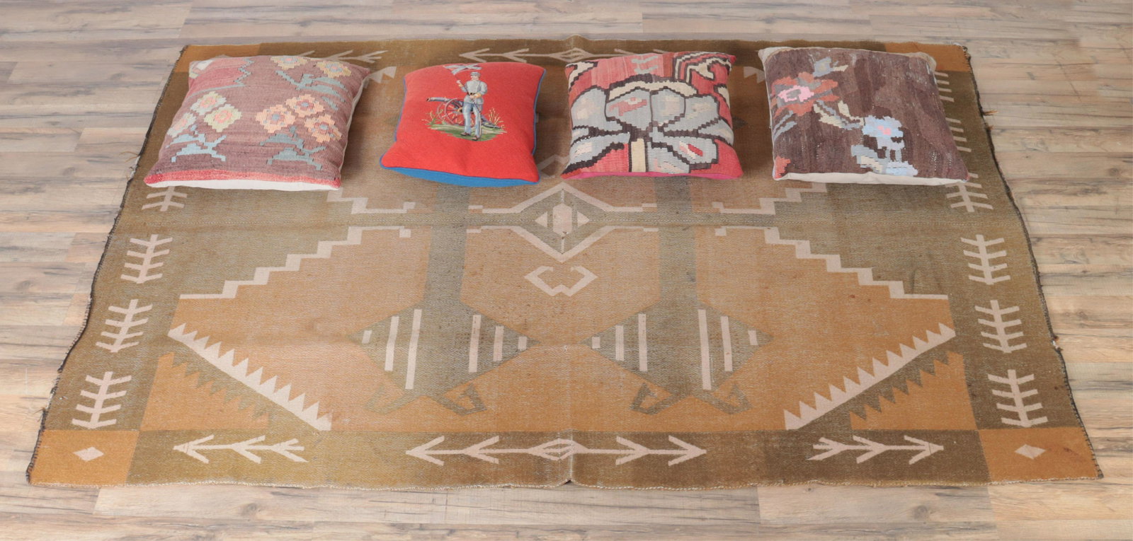 3 Turkish Kilim Pillows - Needlepoint - Blanket (1 of 13)