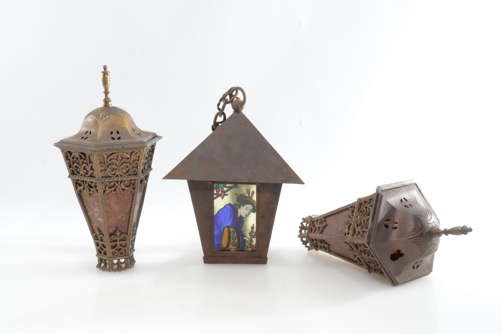Arts & Crafts Lantern & Mica Lanterns (1 of 5)