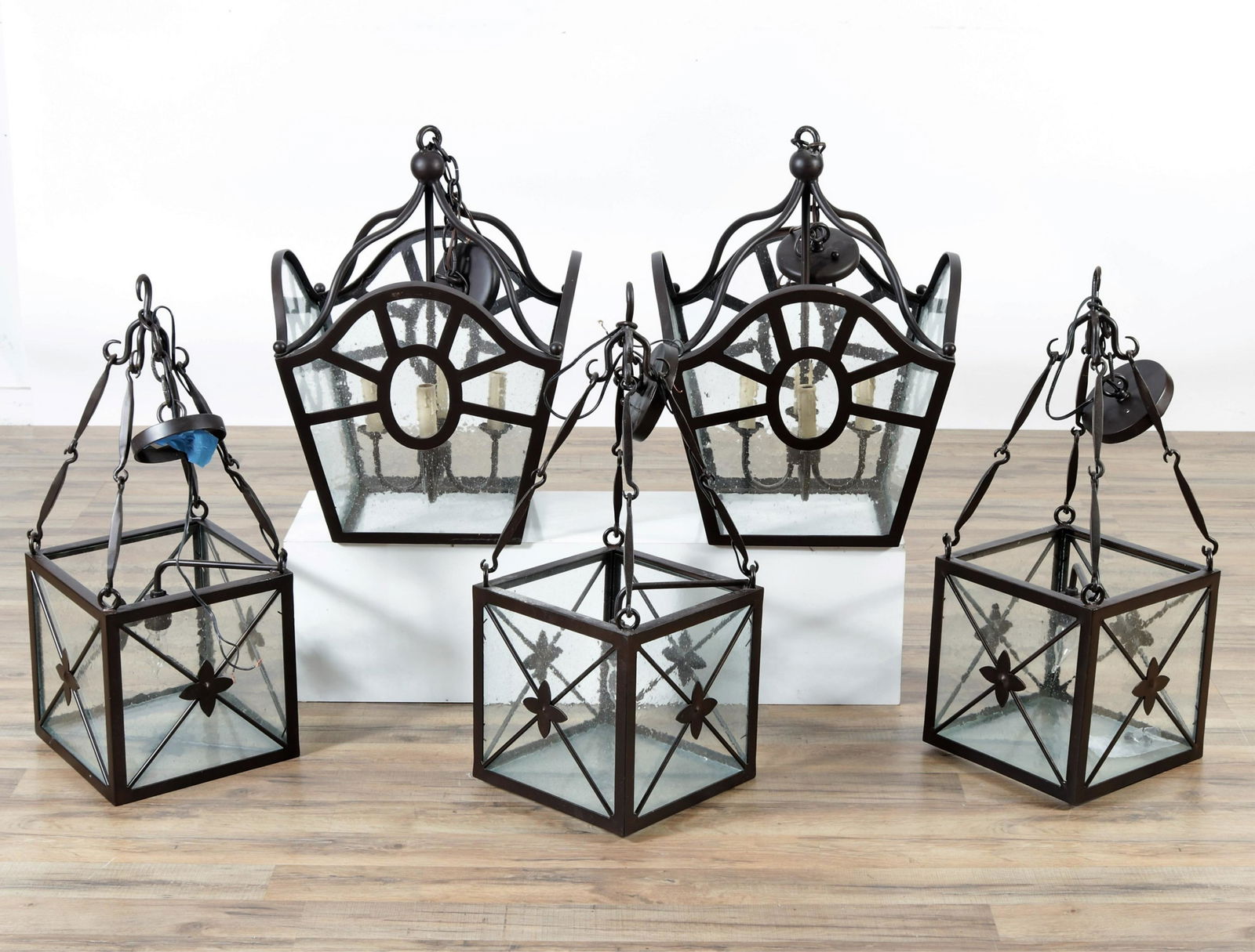 Classically Styled Metal Lantern Hanging Lights (1 of 3)