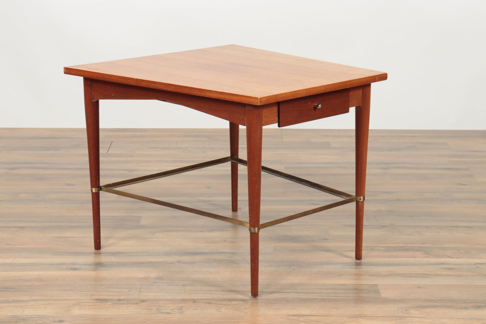 Paul McCobb Connoisseur Collection Side Table (1 of 7)