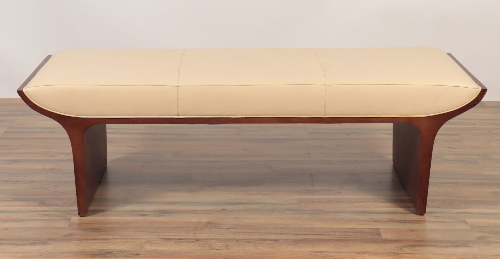 Mark Goetz for Bernhardt Bench (1 of 5)