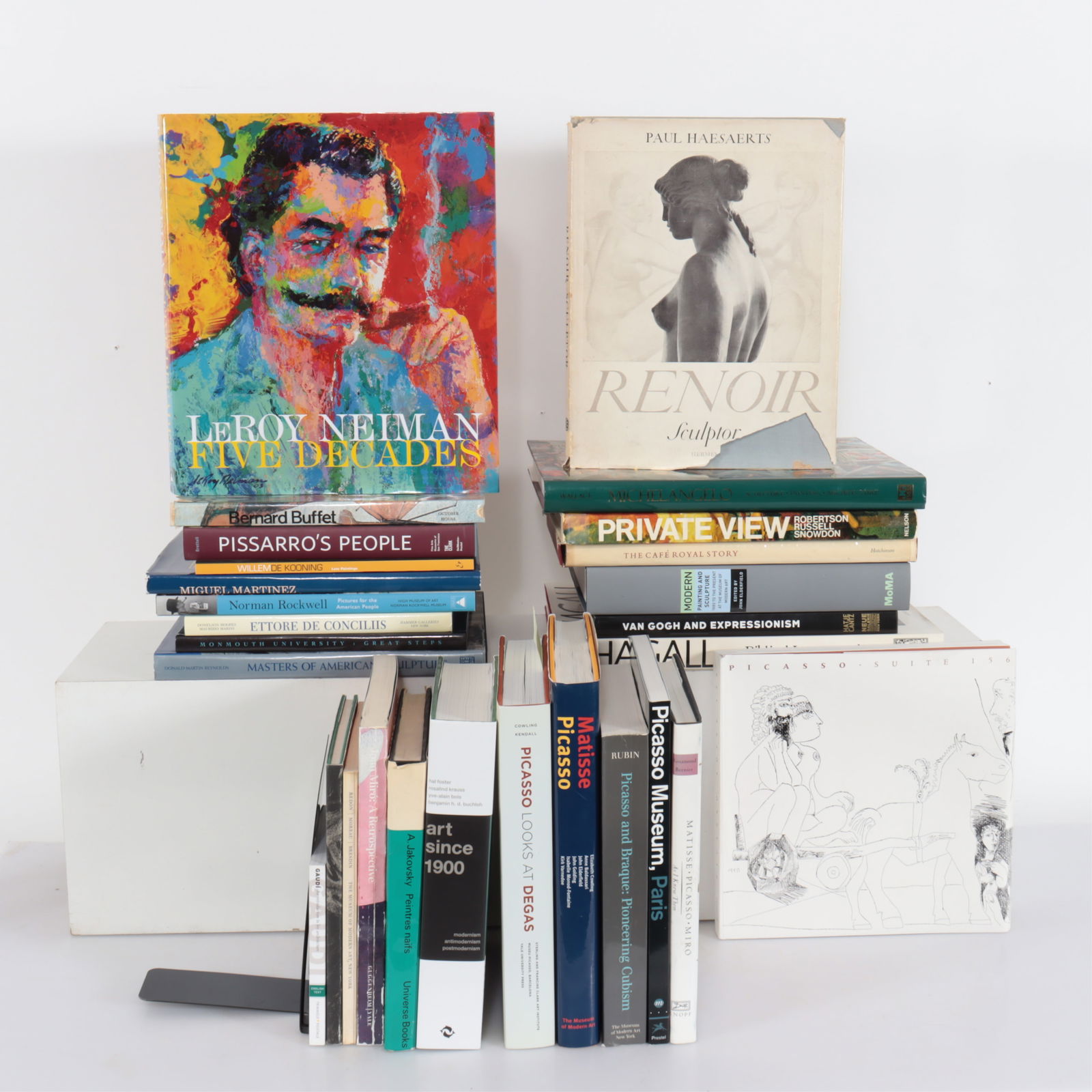American and European Fine Art Books: American and European artists. Hard and soft cover collection. Including: Picasso including "Suite 156", Miguel Martinez, Chagall, Renoir, Cafe Royal Society, Masters of American Sculpture. Two refere