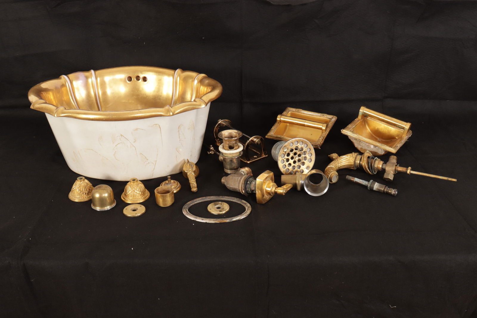Sherle Wagner Gold Porcelain Sink, Accessories (1 of 4)