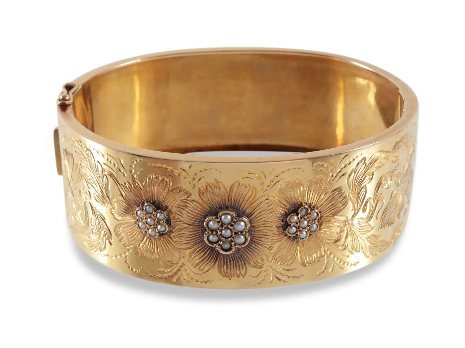 French 18K Foliate Bangle (1 of 4)