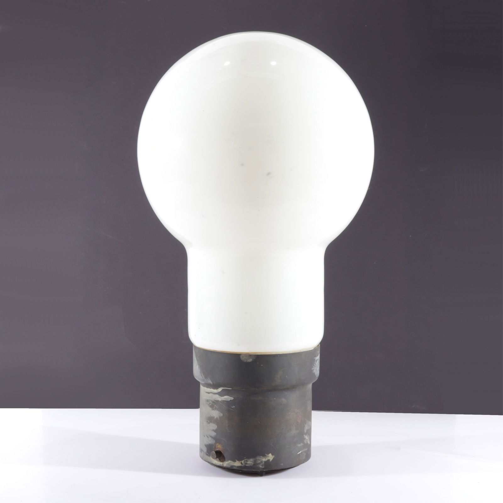 Vintage Light Bulb Lamp (1 of 7)