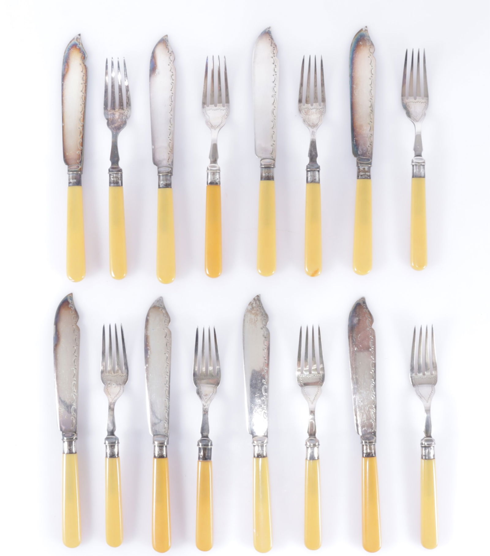 English Sterling and Bakelite Flatware, E 20th C (1 of 8)