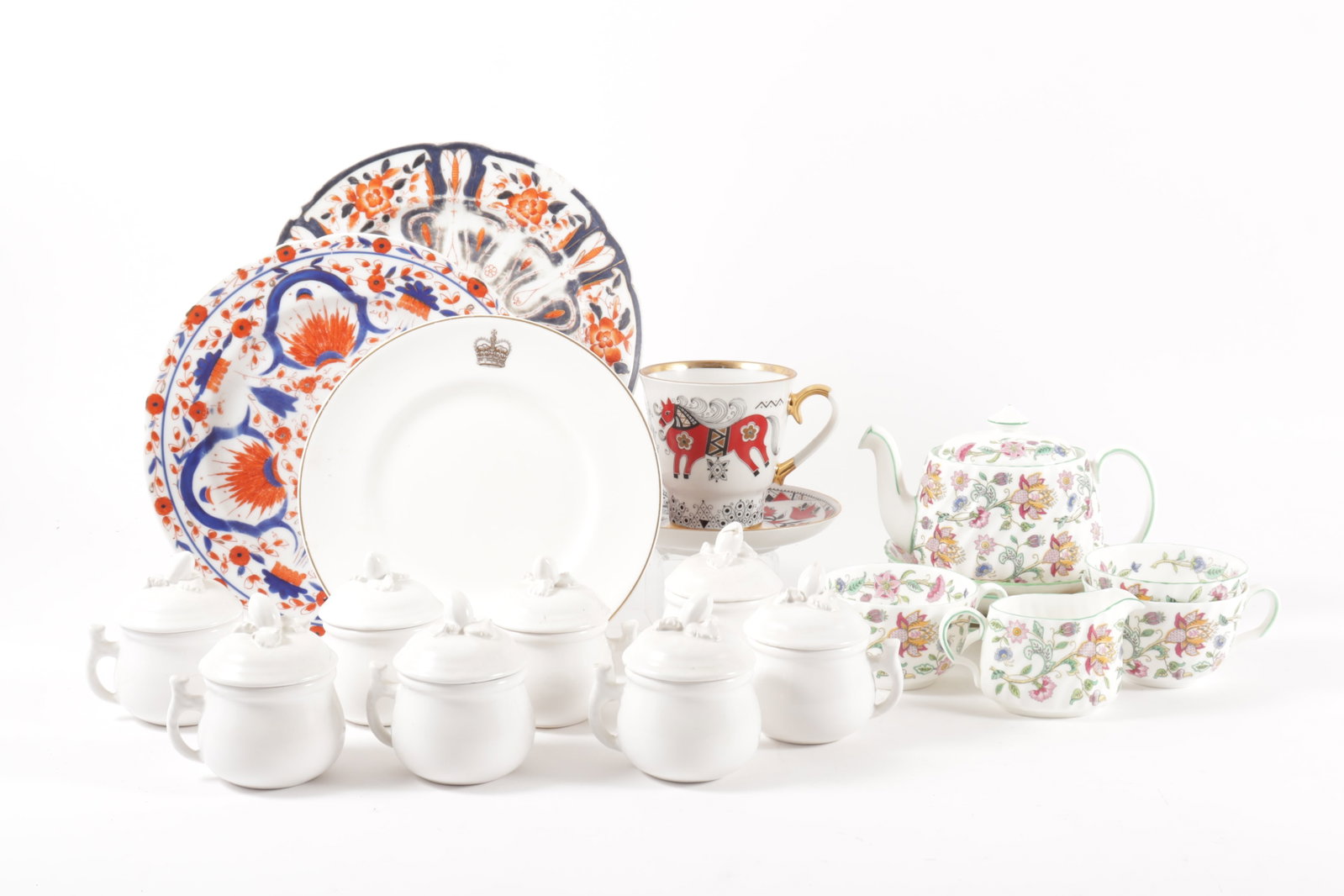 Continental Porcelain Tea, Chocolate & Plates: Continental Porcelain Tea, Chocolate & Plates. Russian, Minton's, Dresden & Italian Imari plates 9.75' Dia. Property from the estate of soap-opera actress Elizabeth Hubbard (1933 - 2023), known for he