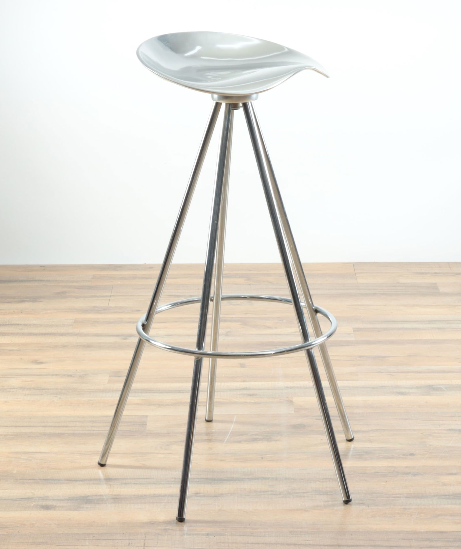 Pepe Cortes for AMAT Barstool (1 of 5)