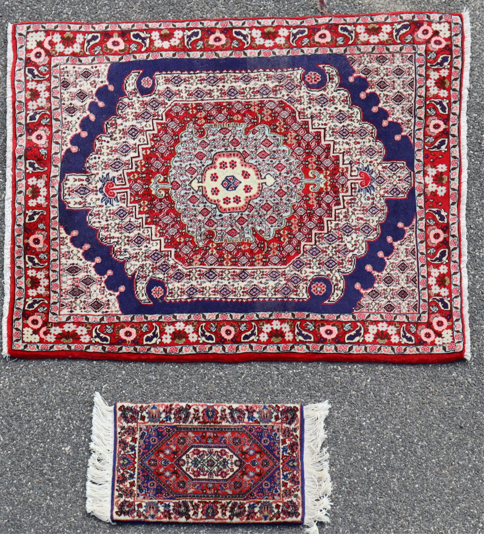 Bidjar Style Rugs 1 - 4 x 2-0 and 3-10 x 4-11 (1 of 7)