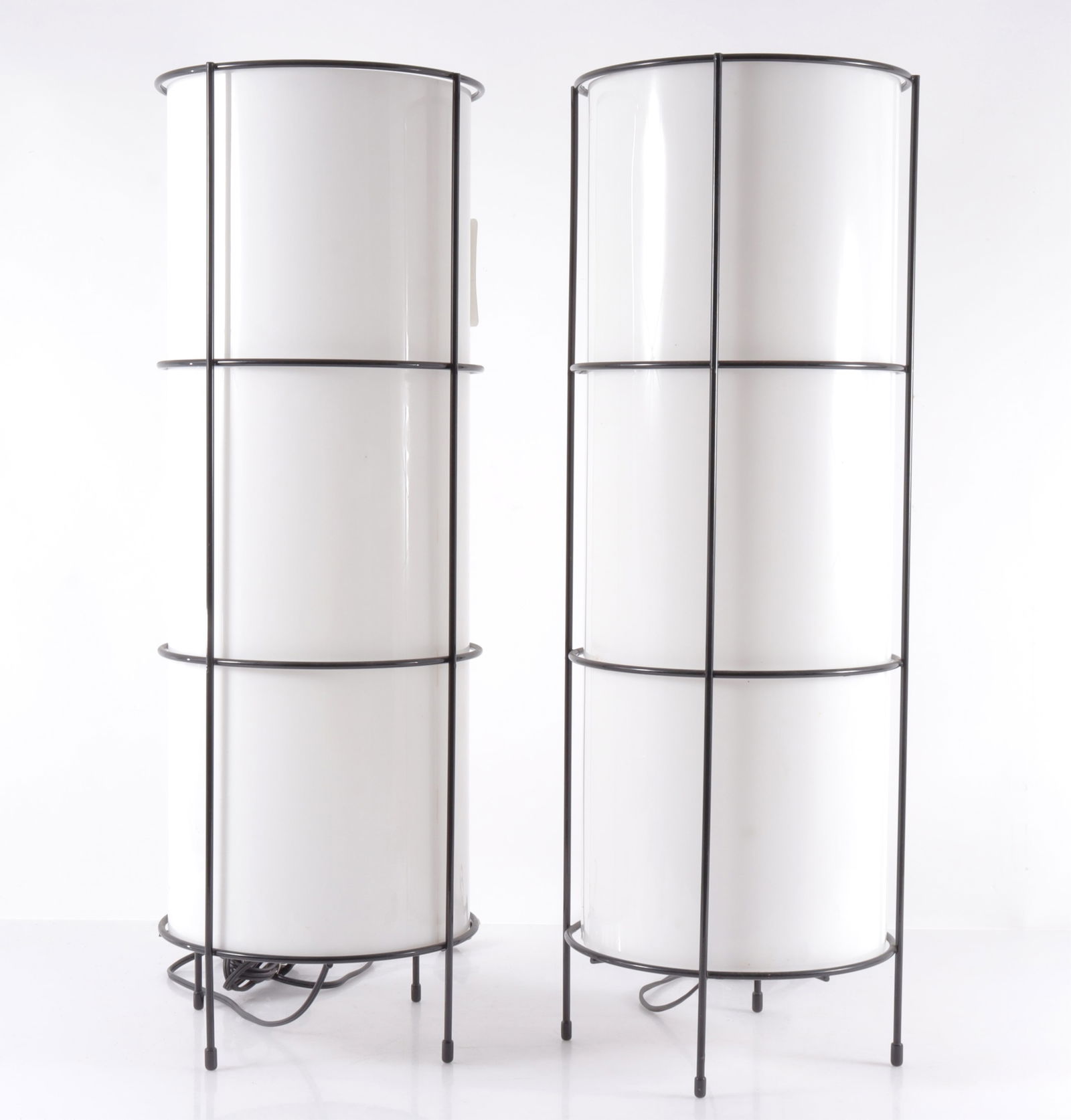 Modern Black Enameled Lamps (1 of 3)