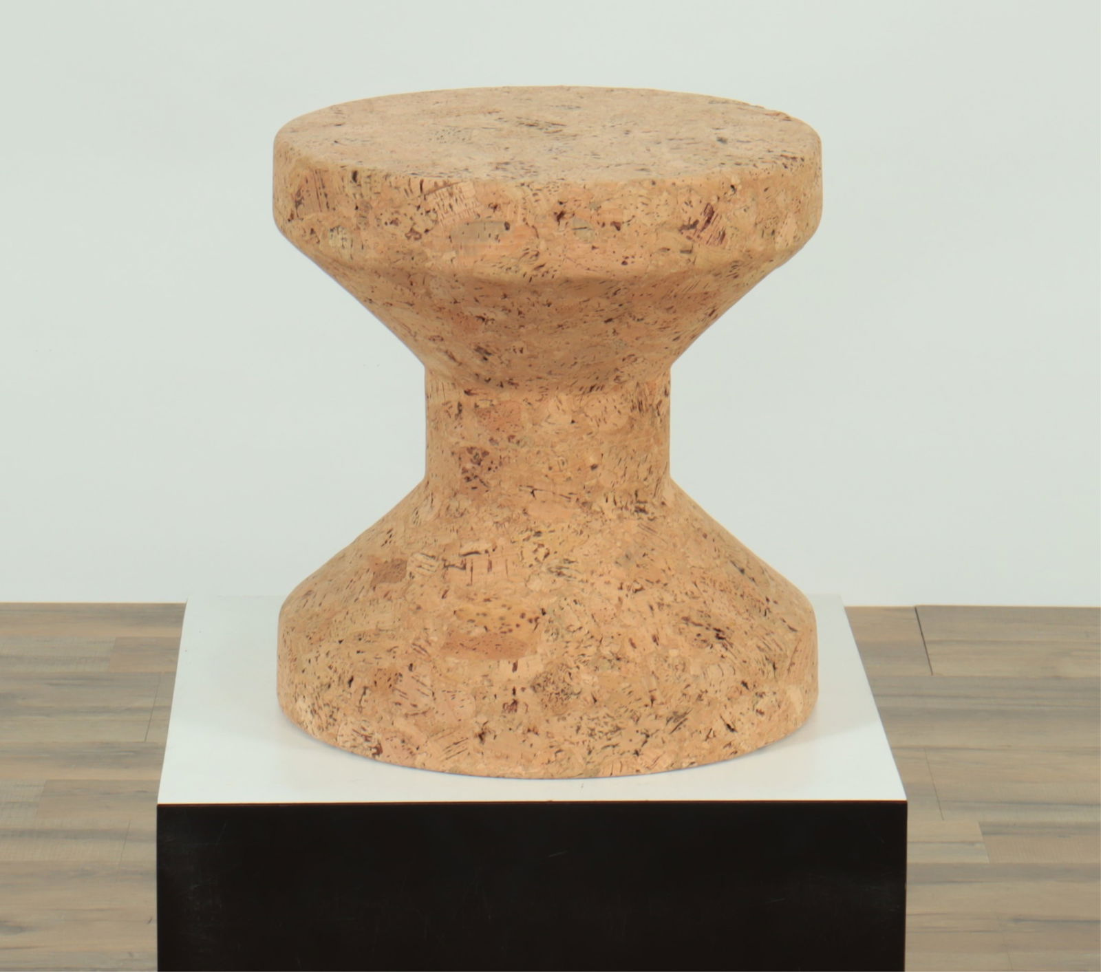 Vitra Cork Stool, Model A (1 of 4)