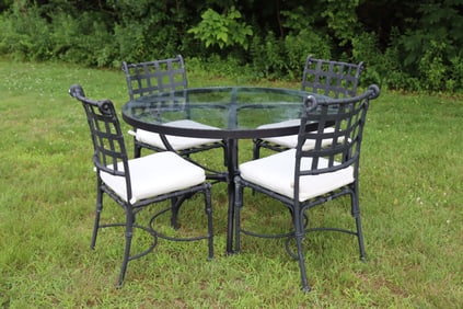 Sifas Kross Patio Dining Table & Four Chairs