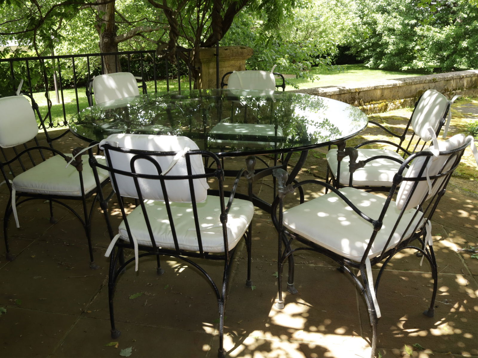 J-Art Iron Co. Panther Armchairs & Table (1 of 10)