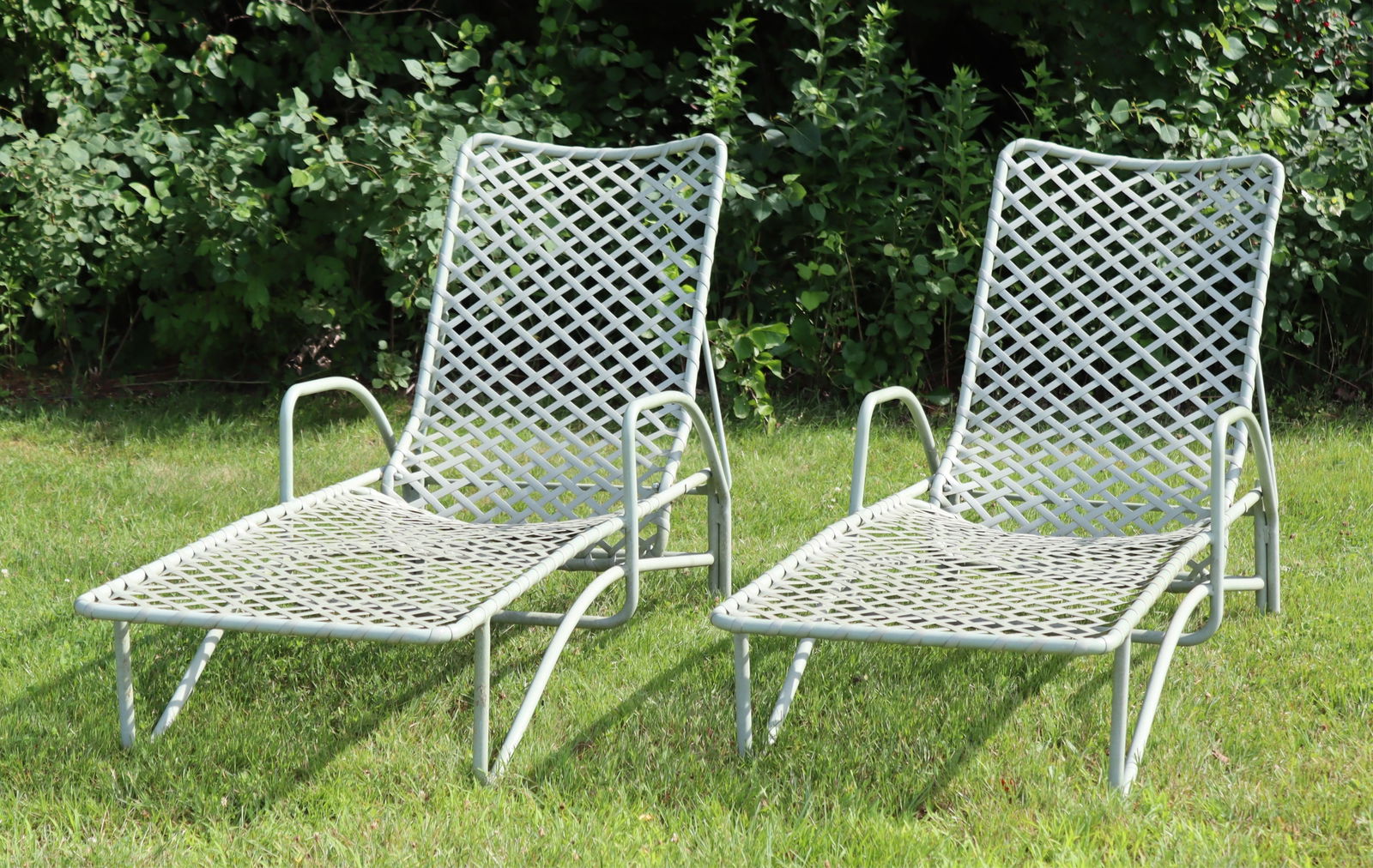 Pair Brown Jordan Chaise Lounges (1 of 6)