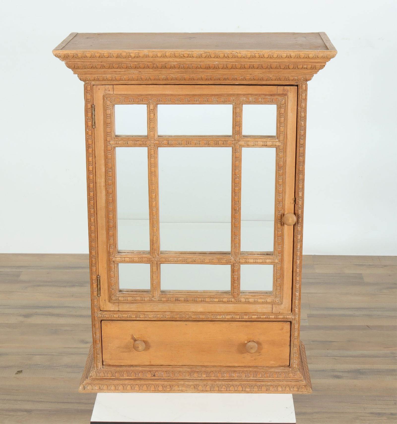 Victorian Style Pine Hanging Cabinet (1 of 5)