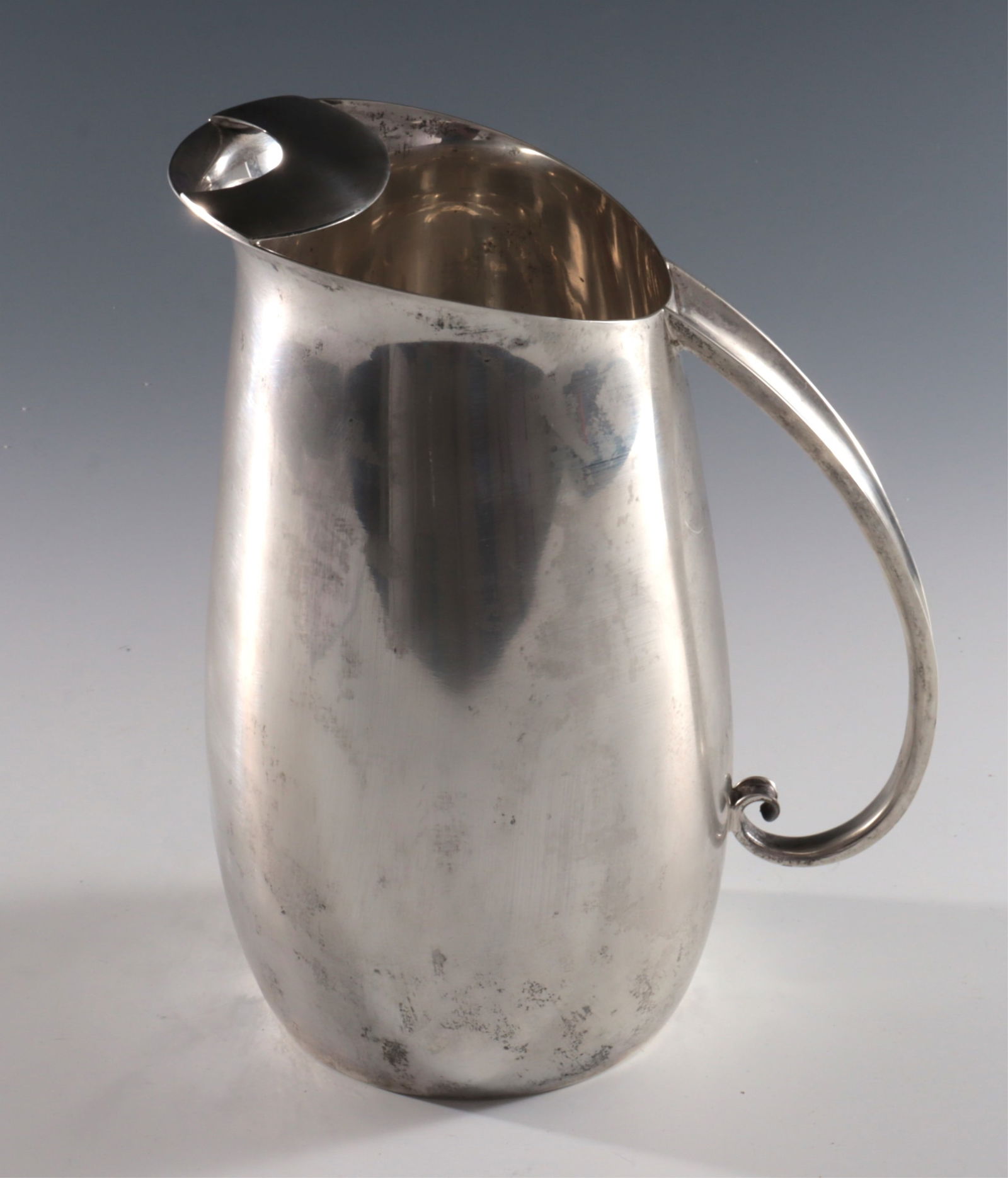 Tiffany & Co Sterling Silver Pitcher (1 of 4)