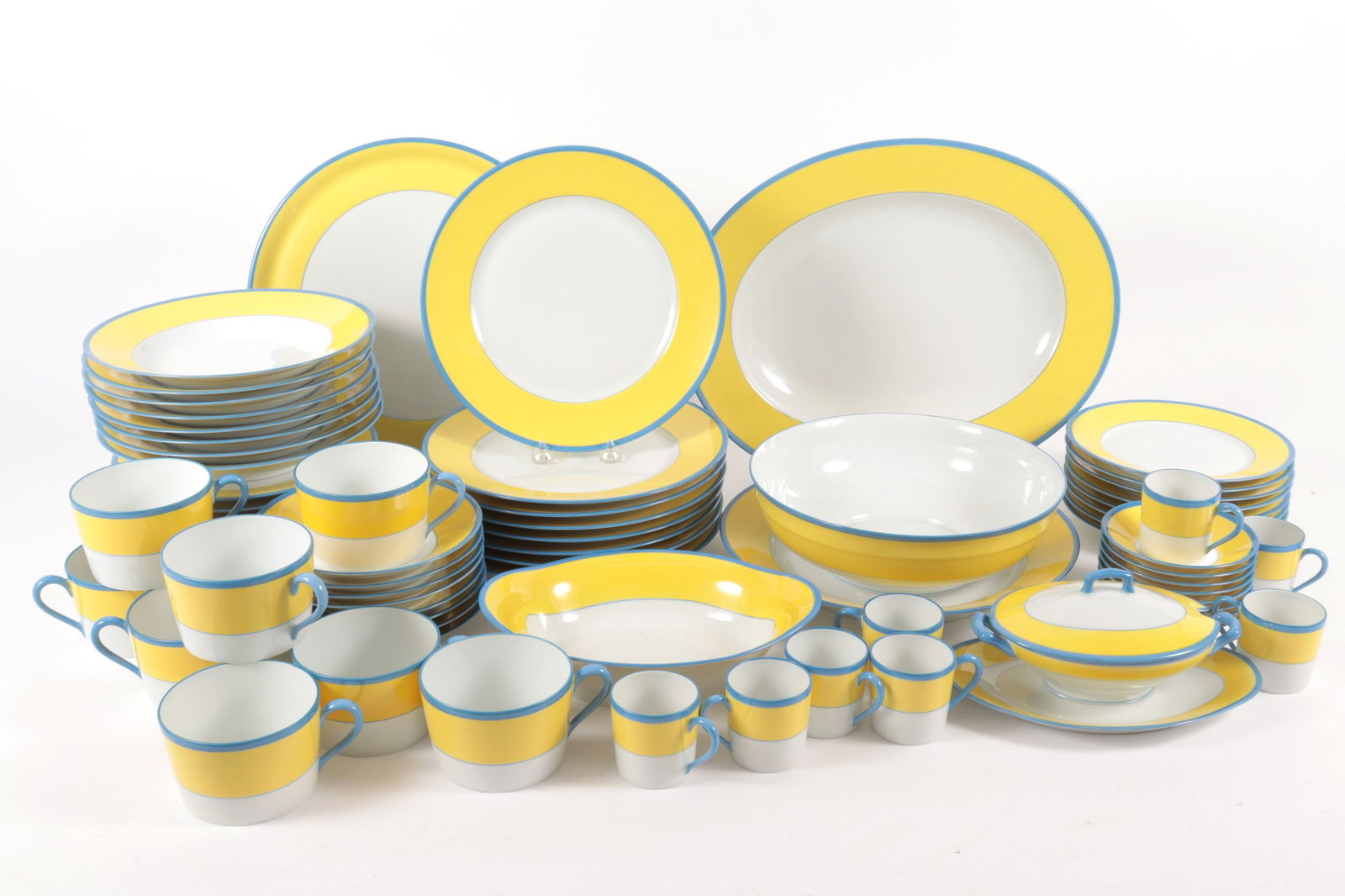 Limoges Claude Monet a Giverny Service for 8 (1 of 9)