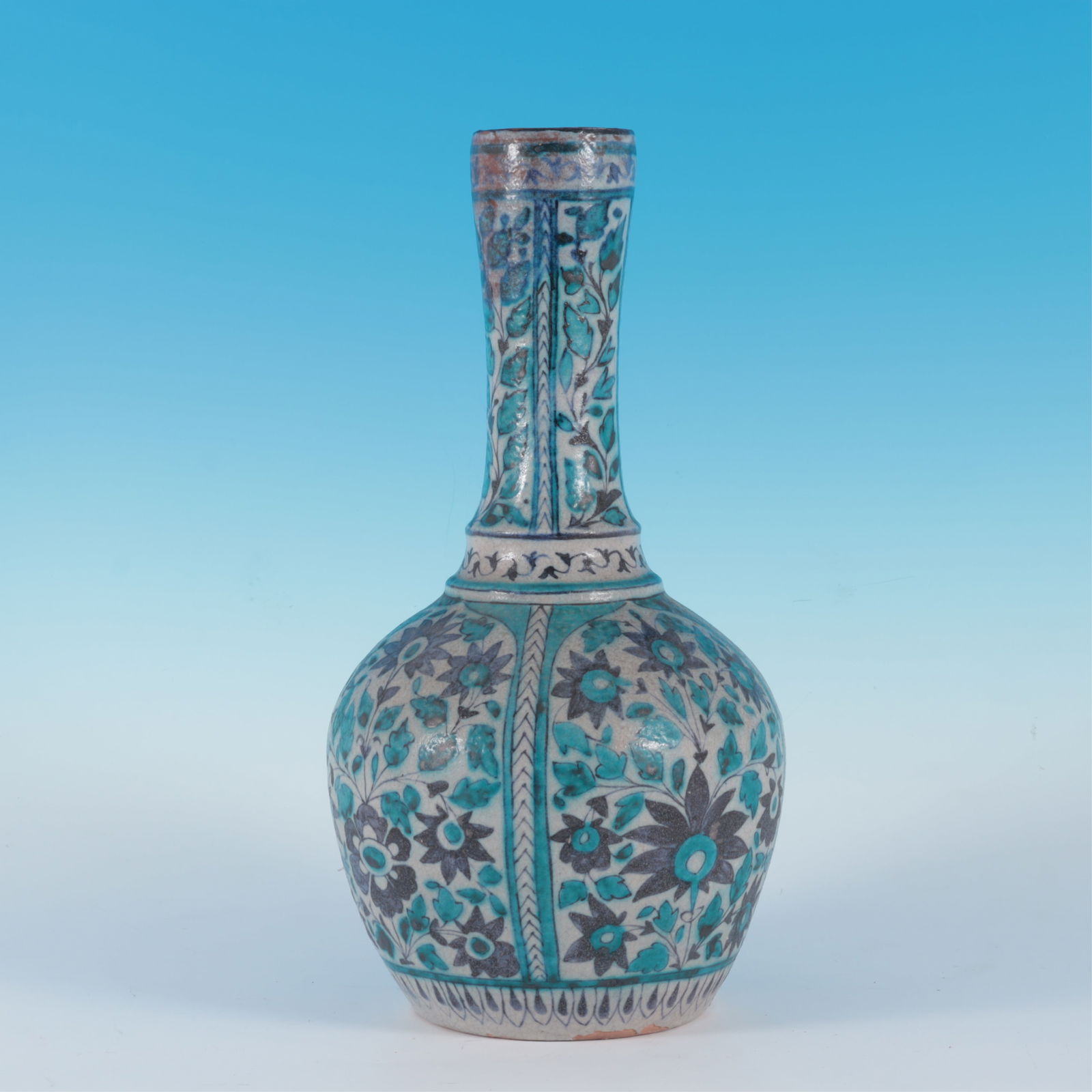 Iznik Style Antique Turkish Vase (1 of 8)