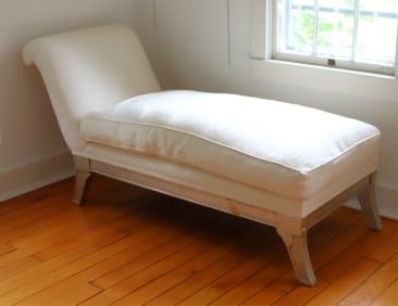 Classical Style Silvered Recamier