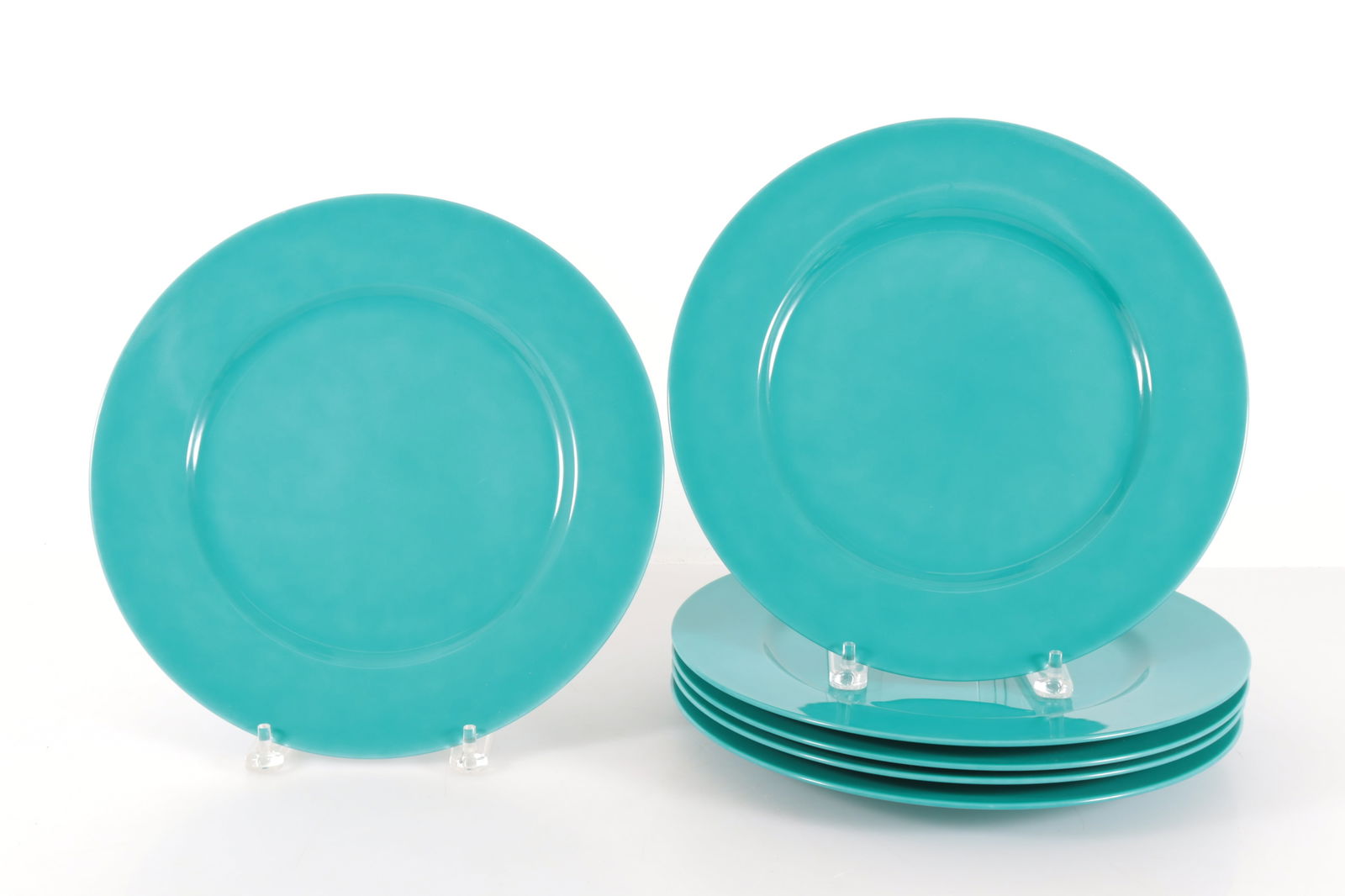 Taitu Uno - Dinner Plates (1 of 3)