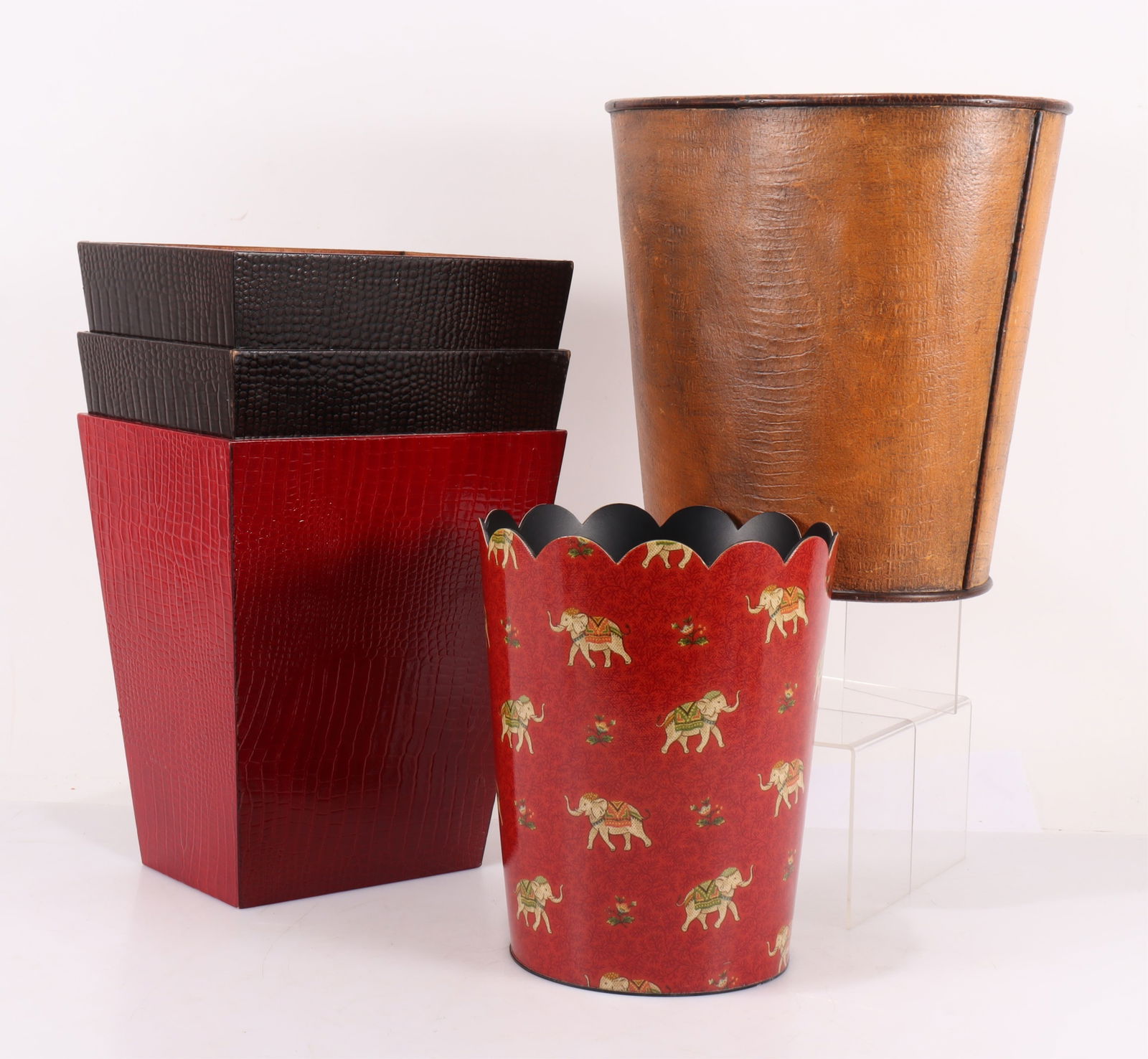 3 Lebrazel & 2 Waste Baskets (1 of 7)