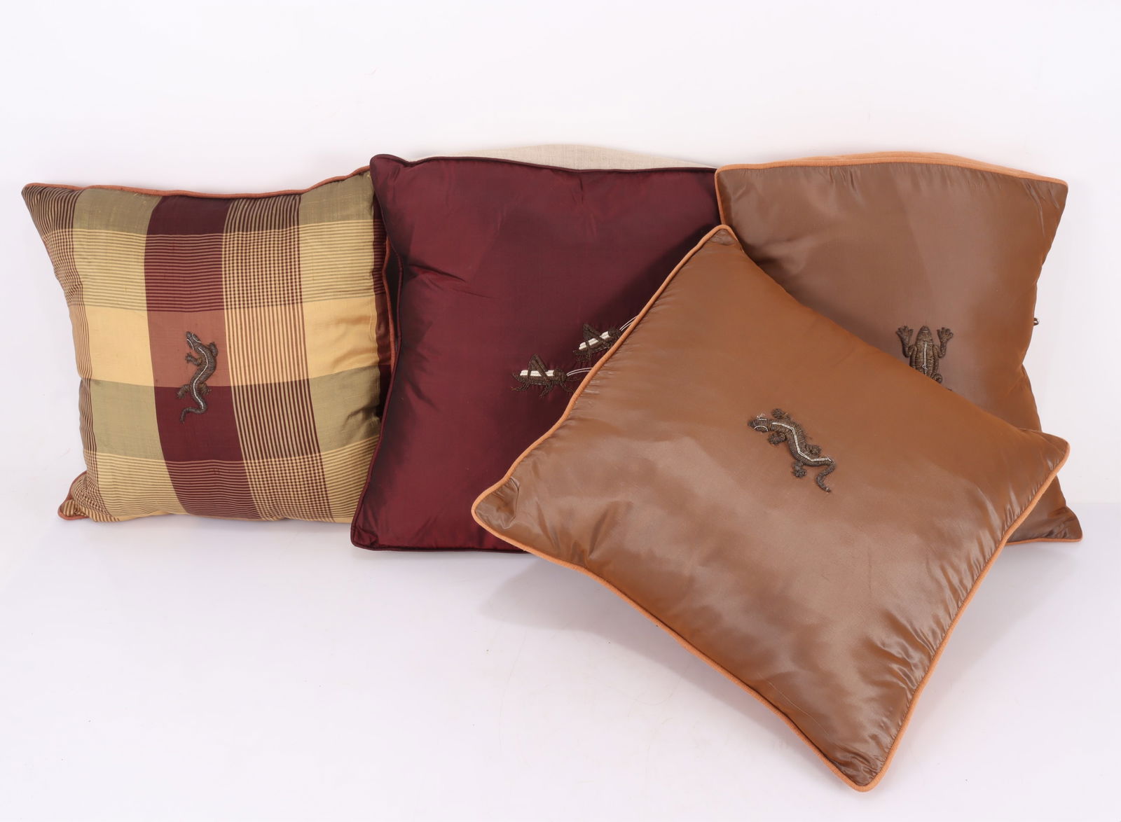 Four Jean Francois Lesage Embroidered Pillows: Four Jean Francois Lesage Embroidered PillowsDimensions: Each 15" x 13"Property from a private Manhattan collection