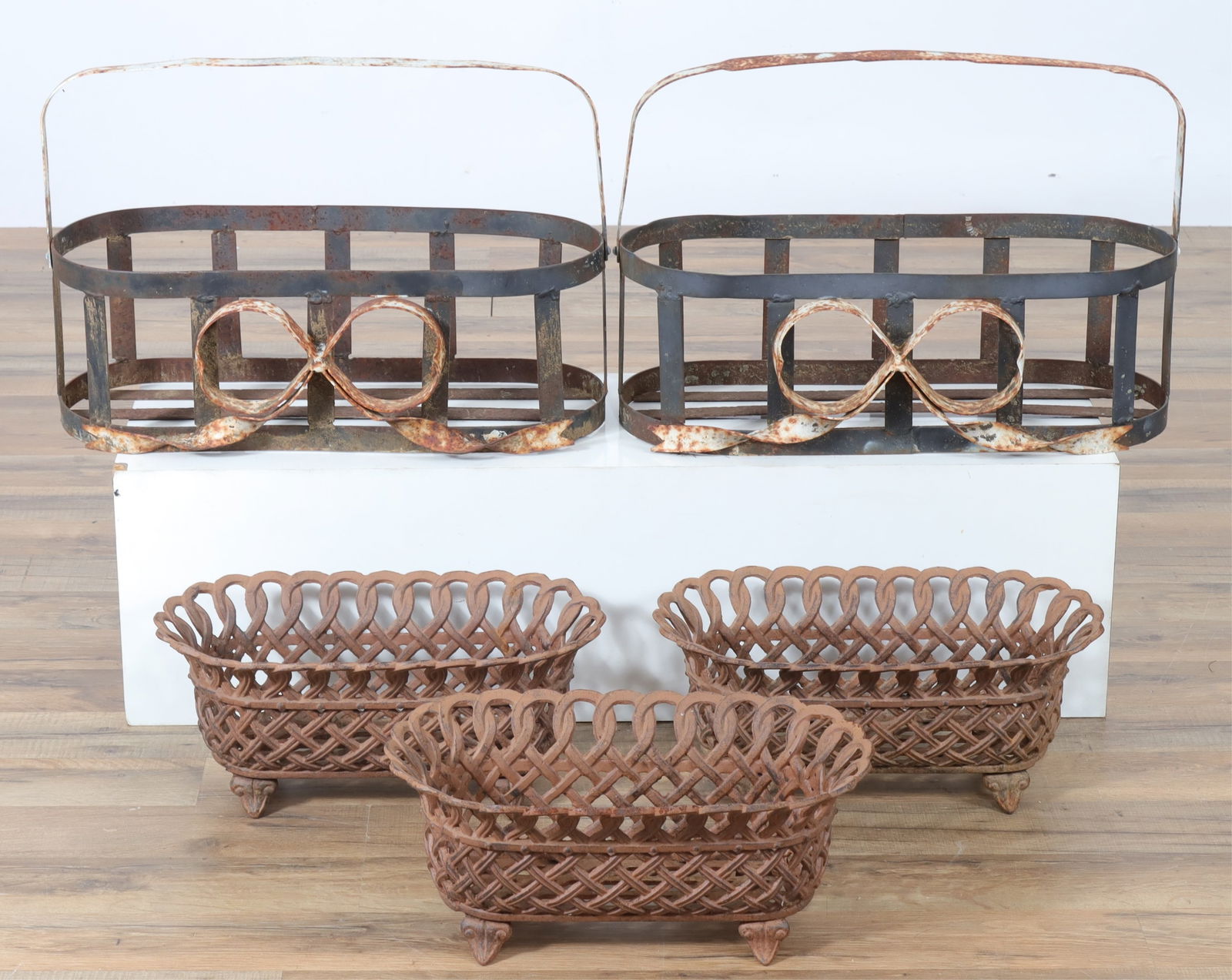 Cast Iron & Iron Planters (1 of 6)