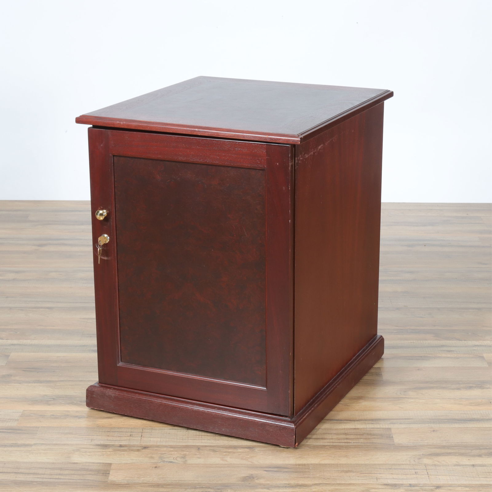 Vigilant Burl Walnut & Mahogany Humidor Cabinet (1 of 6)