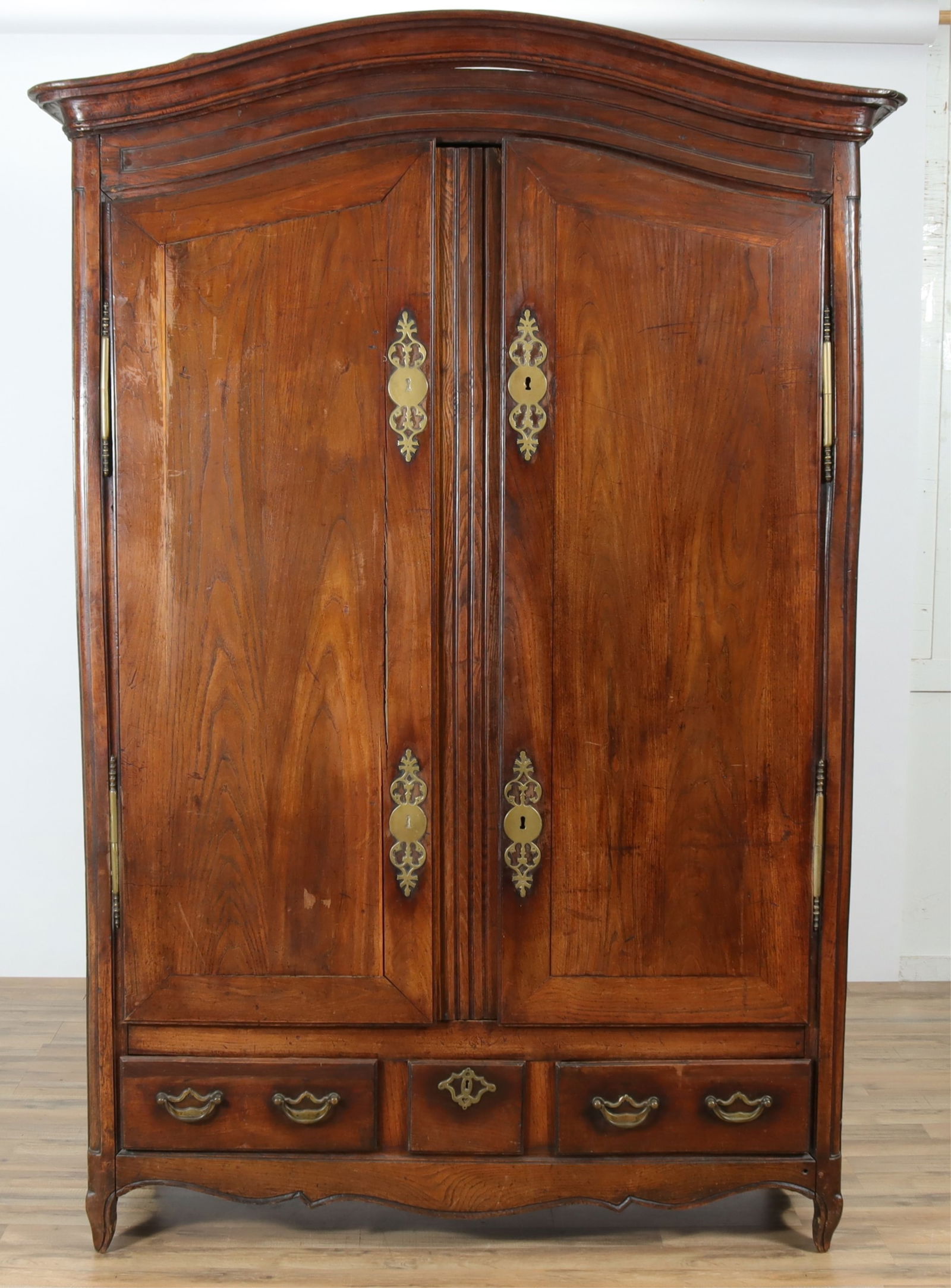 French Provincial Oak Armoire (1 of 19)