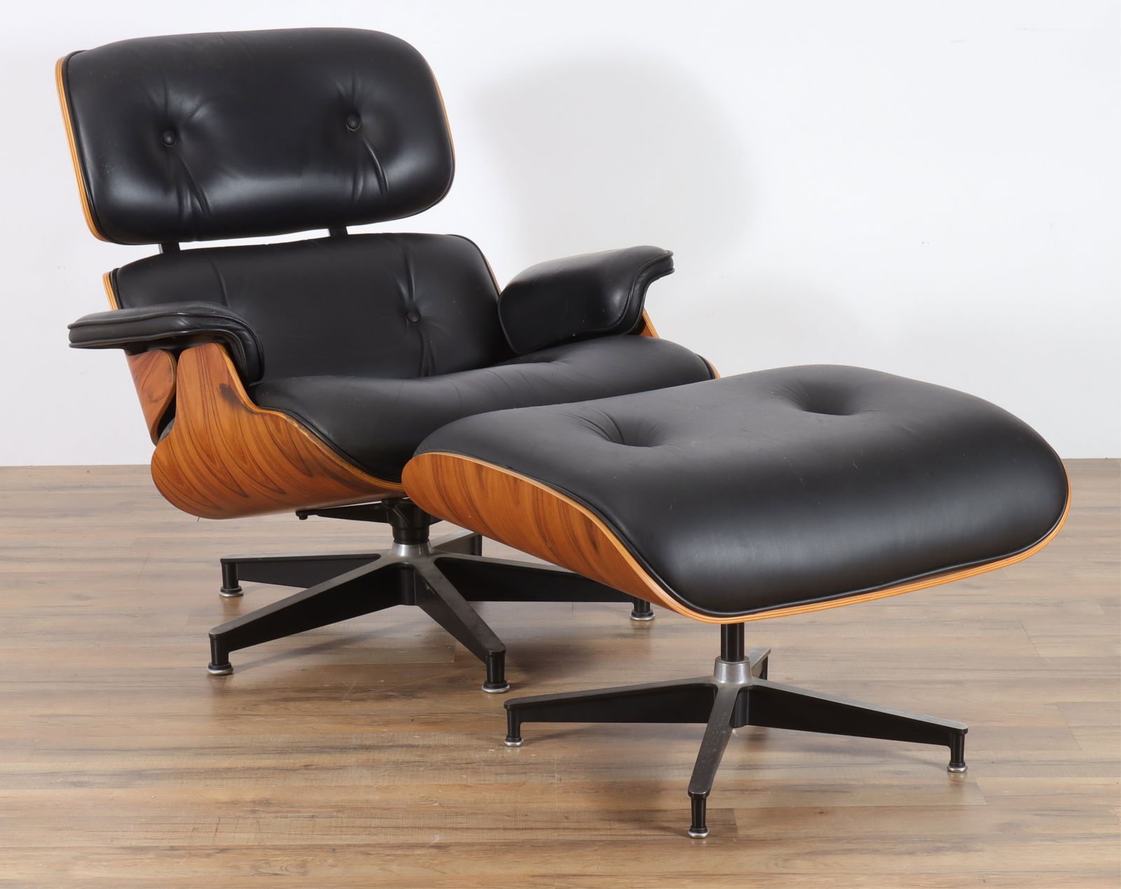 Eames for Herman Miller - Chair & Ottoman, 670/671 (1 of 13)