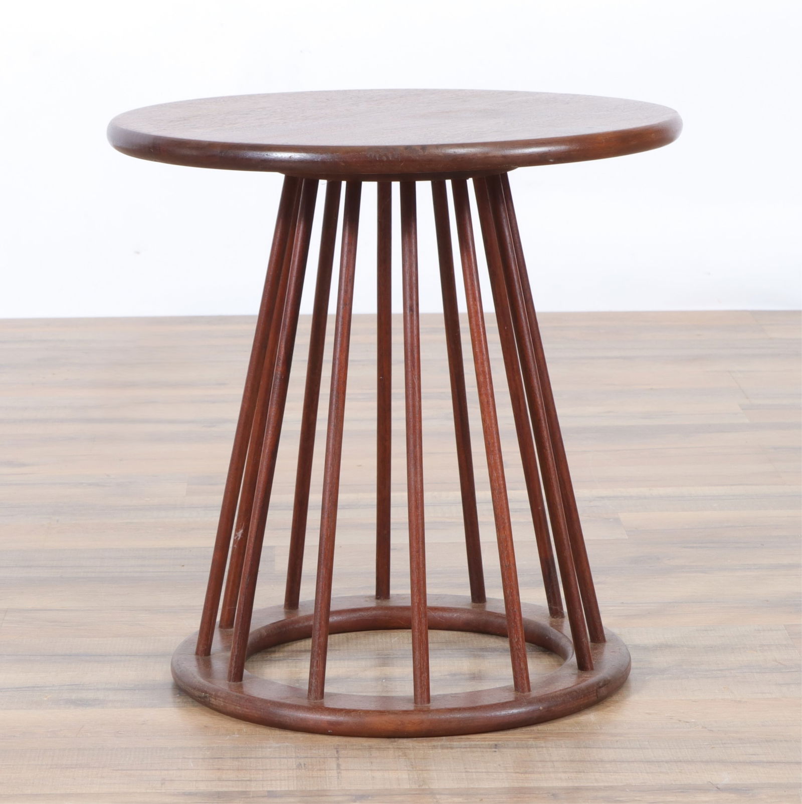 Attr. Arthur Umanoff Walnut Side Table (1 of 4)