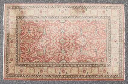 Tabriz Style Wool Rug 6 x 9