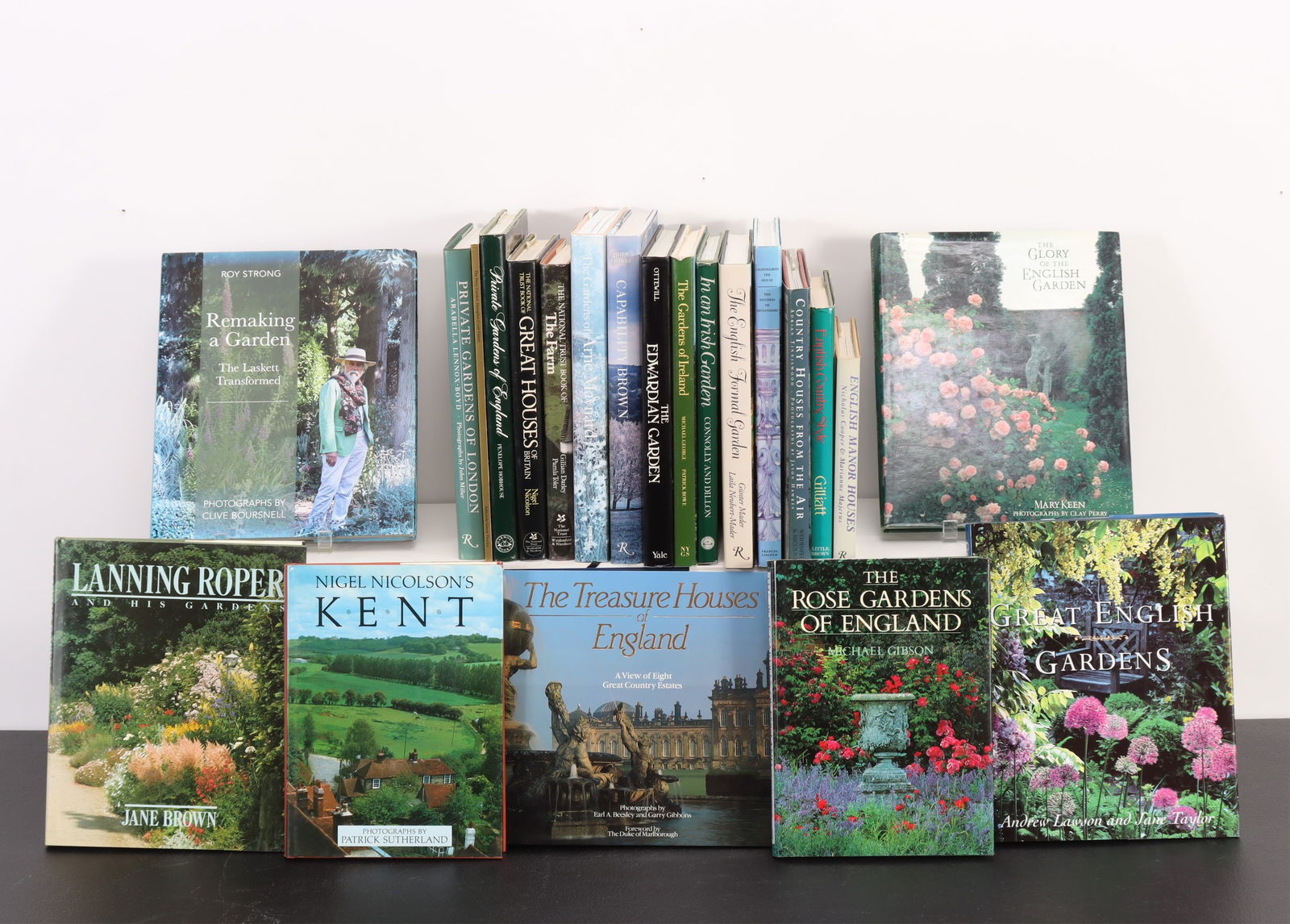 Asst Books - British Architecture & Gardens (22) (1 of 7)