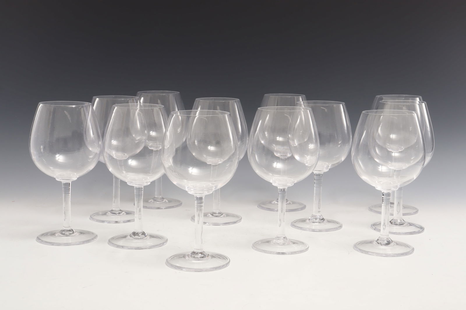 Simon Pearce - Balloon Wine Glasses: Set of 12 Simon Pearce - White Wine / Ballon Wine glasses. 8" H x 2.75" Dia Rim. 3.375" Dia Base. Property from a renowned fashion executive, Washington, CT.
