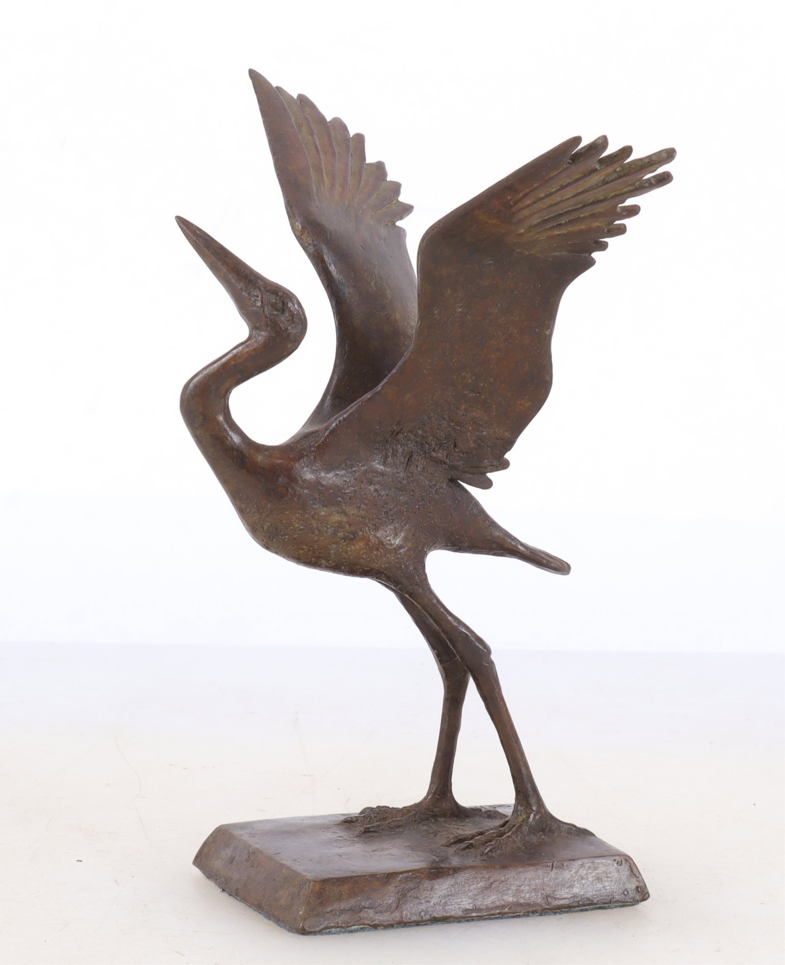 Elliot Offner - Bronze Crane - Smith College: Elliot Offner (American, 1931-2010). Bronze crane, signed in casting on base. Inscribed Offner, edition 150, Smith College. 7" H x 5.5" W Property from the estates of Thomas Johnson Hubbard and Anne A